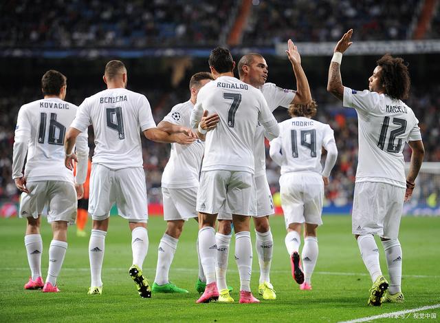 而是对自身 而是对自身