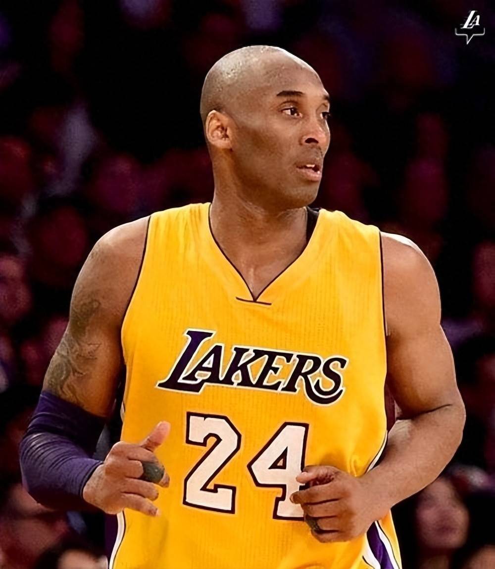 和本垒区的 和本垒区的